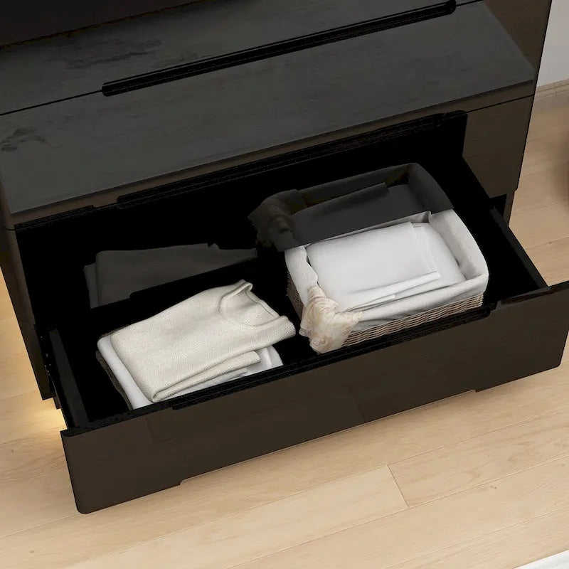 Commode de chambre à coucher en bois avec 5 tiroirs en blanc brillant avec lumière